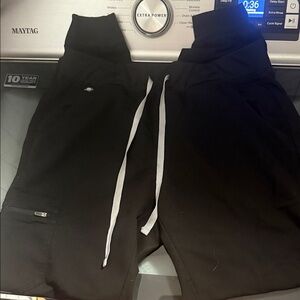 Figs Black Scrub Joggers